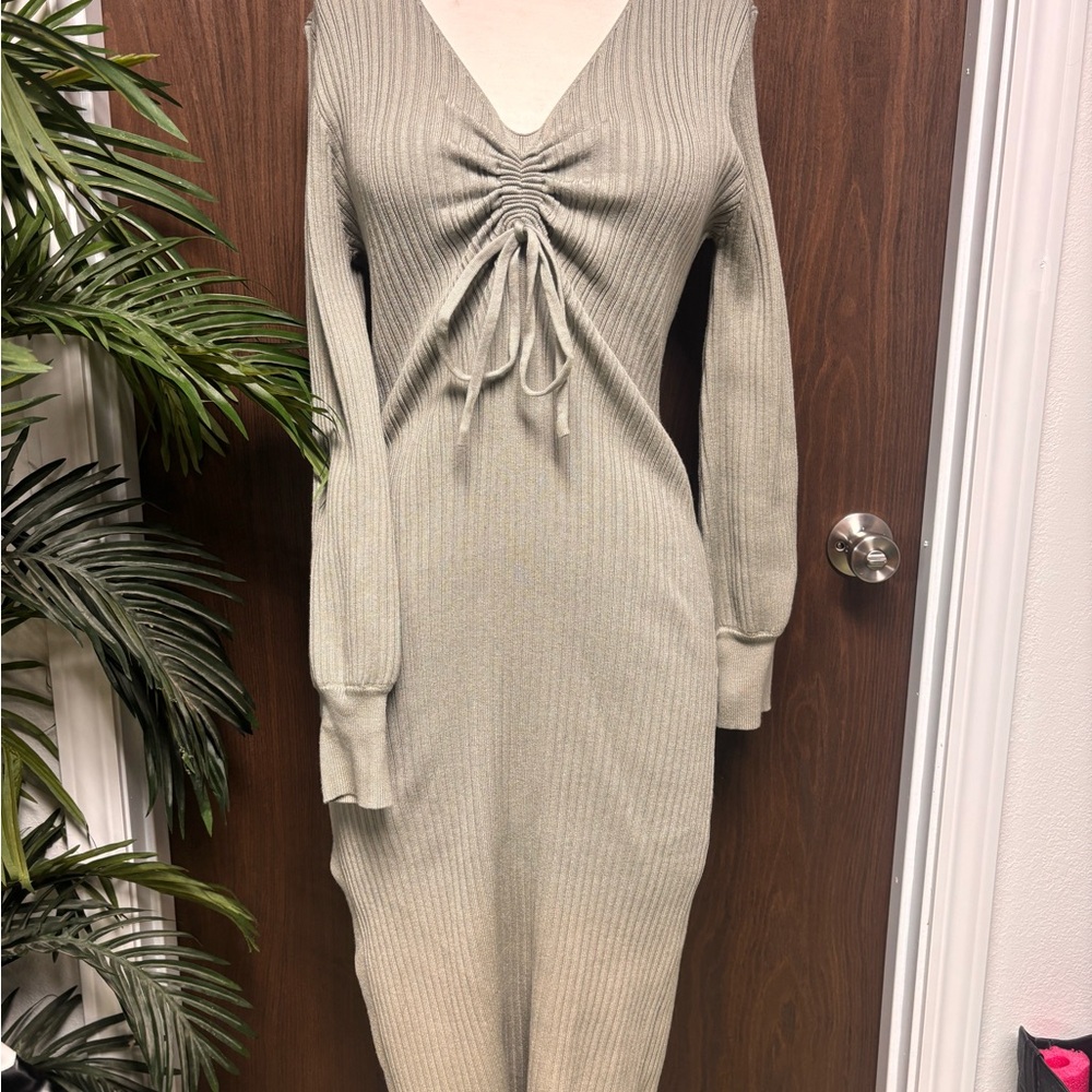 Deep Self Olive Ribbed Ruched Tie Front Midi Sweater Dress‎